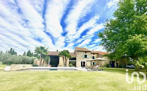 Mas à Mornas (84550)