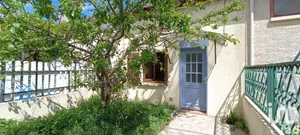 Townhouse at Troyes (10000)