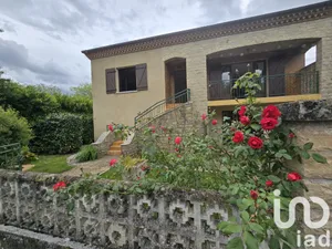 Maison traditionnelle à Puy-l'Évêque (46700)