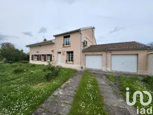 Maison à Villers-le-Château (51510)
