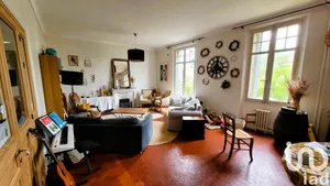 Traditional house in TOULON (83000)