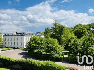 Appartement à LE PLESSIS TREVISE (94420)