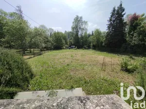 Maison de village à Moulins (02160)