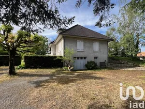 Detached house in THOUARS (79100)
