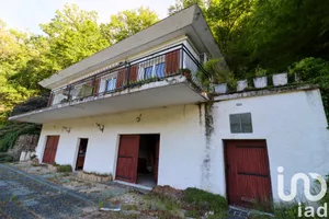 House at Soursac (19550)