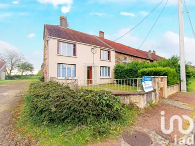 Maison de campagne à Pressigny (52500)