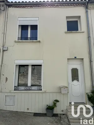 House at MORTAGNE SUR GIRONDE (17120)