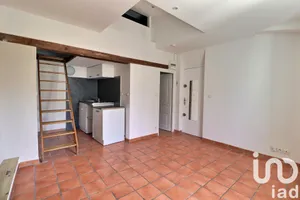Studio à Aubagne (13400)