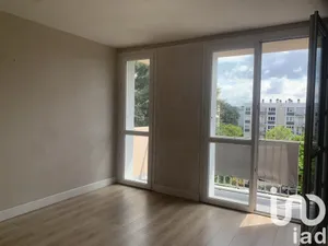Apartment in Cholet (49300)