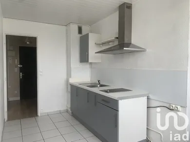 Appartement à Cholet (49300)