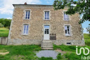 Maison de campagne à Arfeuille-Châtain (23700)