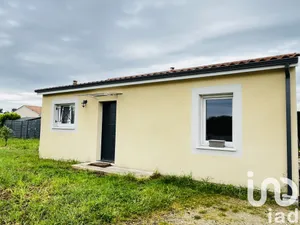 Traditional house in Izon (33450)