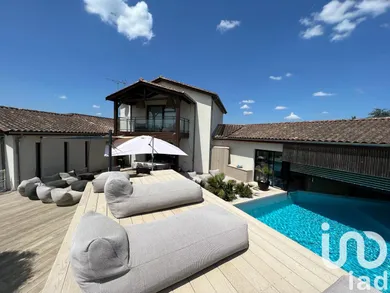 Architectural house in Marcenais (33620)