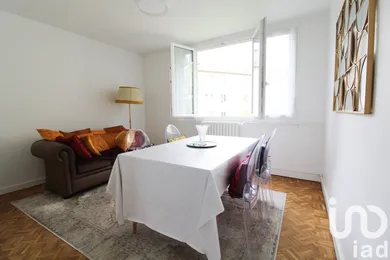 Appartement à Le Kremlin-Bicêtre (94270)