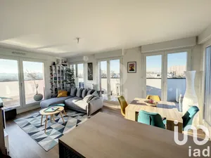 Apartment at Neuilly-sur-Marne (93330)