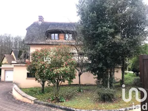 House at Gambais (78950)