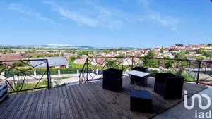 Pavillon à Pont-sur-Yonne (89140)