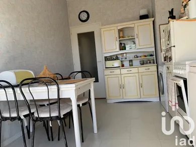 Apartment at La Roche-sur-Yon (85000) — 10/14