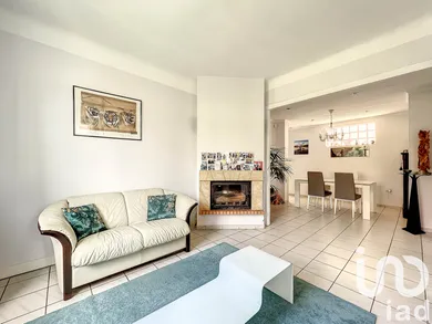 House in Viroflay (78220)