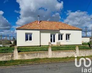 Maison traditionnelle à Loretz-d'Argenton (79290)