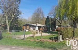 Leisure land at Misy-sur-Yonne (77130)