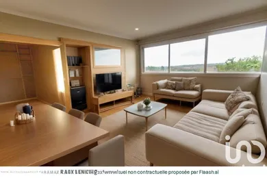 Apartment at Vaucresson (92420)