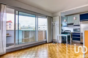 Studio à Asnières-sur-Seine (92600)