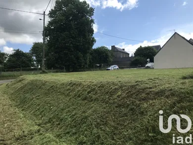 Terrain à bâtir à Lassay-les-Châteaux (53110) — 4/5