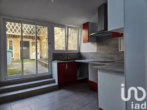 Maison de ville à Guîtres (33230)