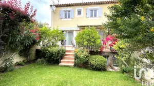 House at Martigues (13500)