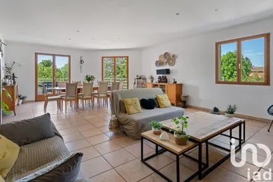 House in Neyron (01700)