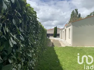 Maison traditionnelle à Saint-Sulpice-de-Royan (17200)