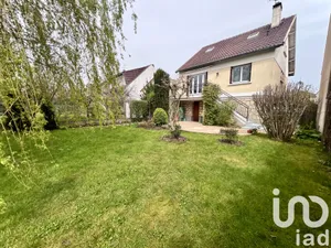 Maison traditionnelle à Bois-d'Arcy (78390)