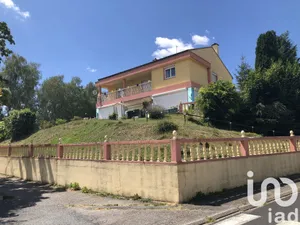 House at Ussel (19200)