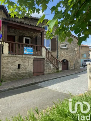 Village house at Messimy (69510)