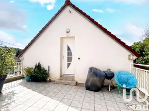 Apartment at Puiseux-le-Hauberger (60540)