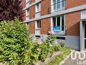 Appartement à SAINT-JULIEN-LES-VILLAS (10800)