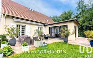 Maison à COUPVRAY (77700)