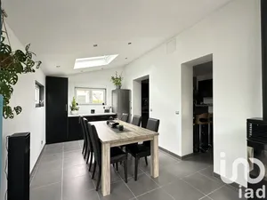 Maison traditionnelle à Chevry-Cossigny (77173)