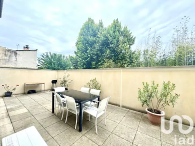 Apartment at Sainte-Cécile-les-Vignes (84290) — 3/8