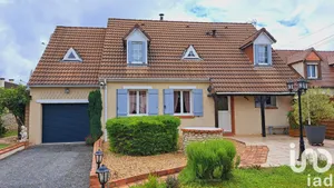 Traditional house at Villemandeur (45700)