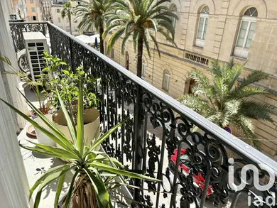 Appartement à Toulon (83000)