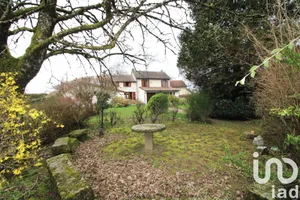 Maison de village à Saint-Dizier-Masbaraud (23400)