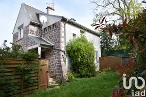 House at Pléneuf-Val-André (22370)