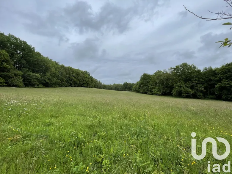 Terrain 189090 m² · à Soudaine-Lavinadière · 157 000 €