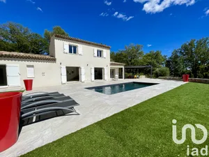 House at Seillans (83440)