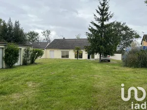 Traditional house at Beaulon (03230)