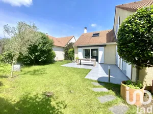 Traditional house at Longjumeau (91160)