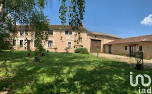 Longere at LA CHAUSSÉE (86330)
