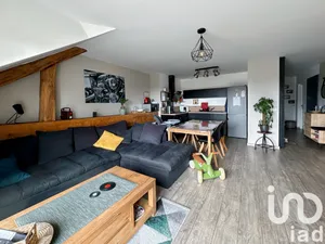 Apartment at FOUJU (77390)